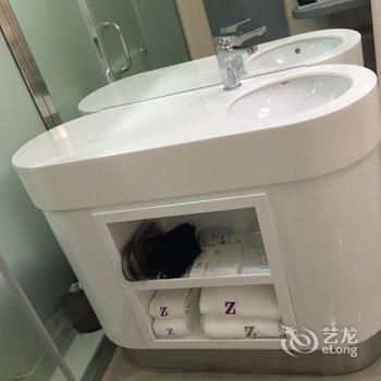 Zhotles智尚酒店(上海国际旅游度假区秀沿路地铁站店)酒店提供图片