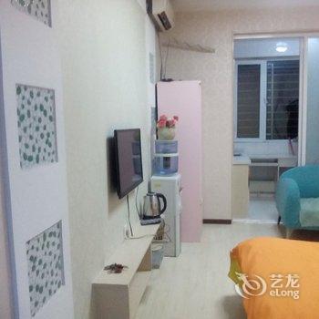保定新畿辅她他精品日租公寓酒店提供图片