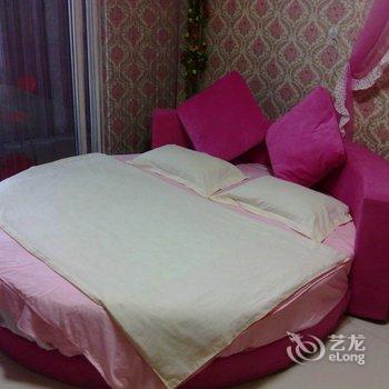 保定新畿辅她他精品日租公寓酒店提供图片