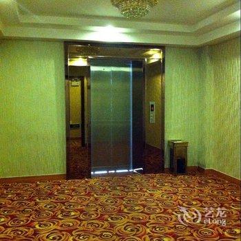 新景豪盛连锁酒店(湛江海滨大道中龙潮店)酒店提供图片