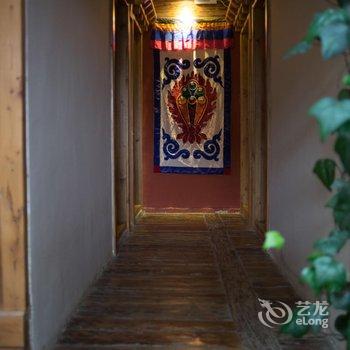 香格里拉藏舍小院酒店提供图片
