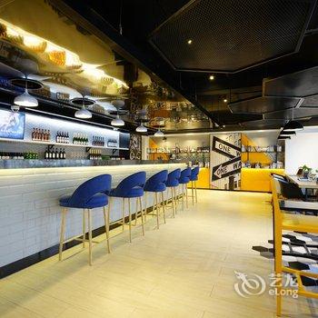 上海龙柏亚朵轻居酒店(原虹桥机场亚朵轻居酒店)酒店提供图片