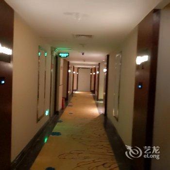 ���ݿ����Ǵ�Ƶ�(���������㳡��)�û��ϴ�ͼƬ