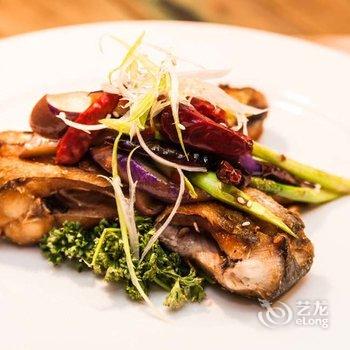 台南模寮创伤料理食居酒店提供图片