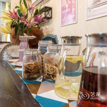 柳州蔓菲酒店主题公寓(阳光100城中万达广场店)(原52酒店)酒店提供图片