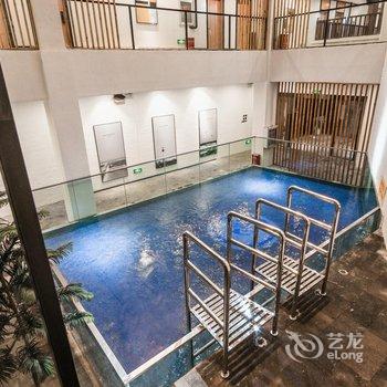 西双版纳堇舍客栈(西双版纳泼水广场店)酒店提供图片