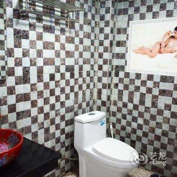 凤凰吊脚楼客栈酒店提供图片
