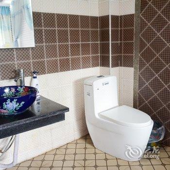 凤凰吊脚楼客栈酒店提供图片