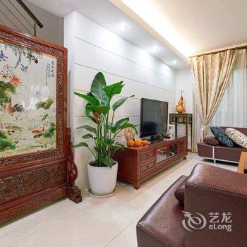 上海艳阳天独栋别墅(恒和中路店)酒店提供图片