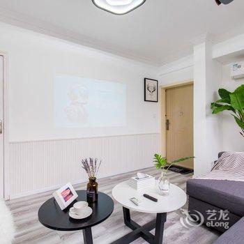 重庆明天真的不上班公寓酒店提供图片