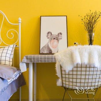 重庆麒寓民宿(人民路150号院分店)酒店提供图片