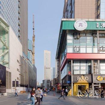 成都鹿鹿小屋公寓(红星路四段分店)酒店提供图片