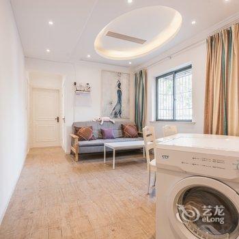 上海张一百的客栈(万航渡路2088弄分店)酒店提供图片
