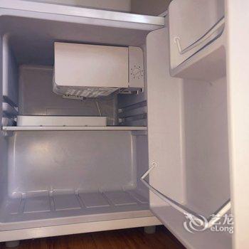 上海金鹰华庭公寓(虹中路与紫乐路交叉口分店)酒店提供图片