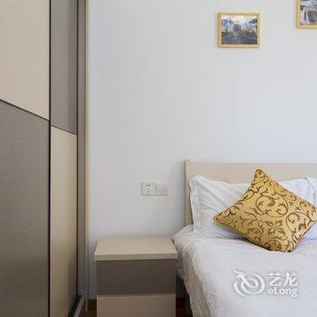 上海金鹰华庭公寓(虹中路与紫乐路交叉口分店)酒店提供图片