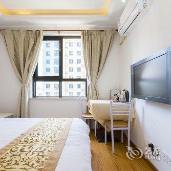 上海金鹰华庭公寓(虹中路与紫乐路交叉口分店)酒店提供图片