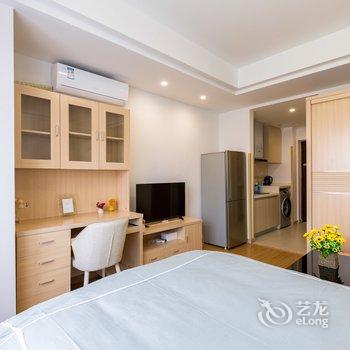 重庆约见love轻奢民宿黄泥磅店(黄龙路分店)酒店提供图片