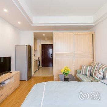 重庆约见love轻奢民宿黄泥磅店(黄龙路分店)酒店提供图片