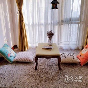 石家庄绵羊夫妇复式公寓酒店提供图片