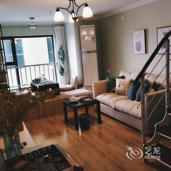 石家庄绵羊夫妇复式公寓酒店提供图片