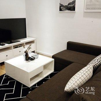 重庆云姐假装睡着了公寓酒店提供图片