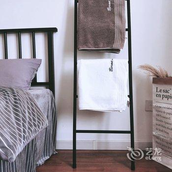 重庆云姐假装睡着了公寓酒店提供图片