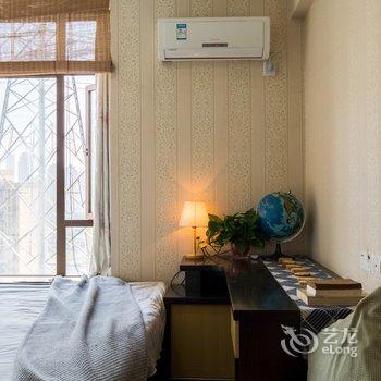 重庆现代简约风普通公寓(北城二路店)酒店提供图片