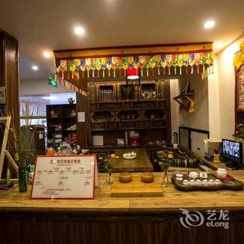 稻城阿妈民居摄影主题酒店(仁村店)酒店提供图片