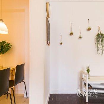 上海长寿路达安花园北欧简洁风格公寓(常德路店)酒店提供图片