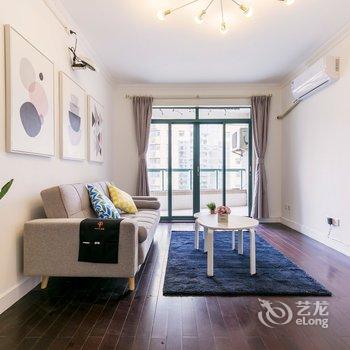 上海长寿路达安花园北欧简洁风格公寓(常德路店)酒店提供图片