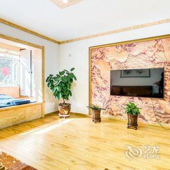 哈尔滨猪窝特色民宿(河源街分店)酒店提供图片