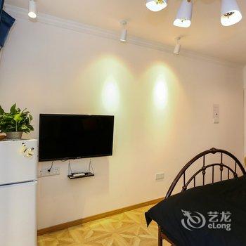 上海虹桥火车站虹桥机场舒适两房公寓酒店提供图片