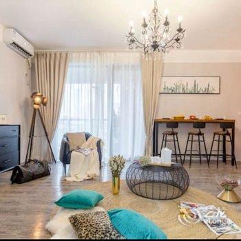 重庆感遇·乐章普通公寓(朝千路店)酒店提供图片