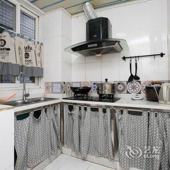 重庆time特色民宿(嘉陵新路分店)酒店提供图片