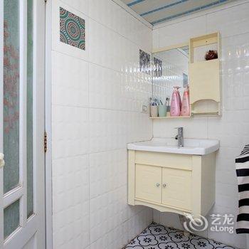 重庆time特色民宿(嘉陵新路分店)酒店提供图片