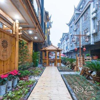 凤凰虎花筑.耳草屋民宿酒店提供图片