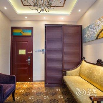 十号名邸精品酒店(上海音乐学院店)原五官科医院店酒店提供图片