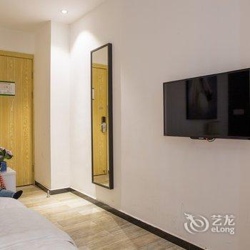 广州CD创意公寓(天河客运站店)酒店提供图片