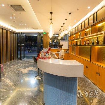 Zmax潮漫酒店广州昌岗江泰路地铁站店酒店提供图片