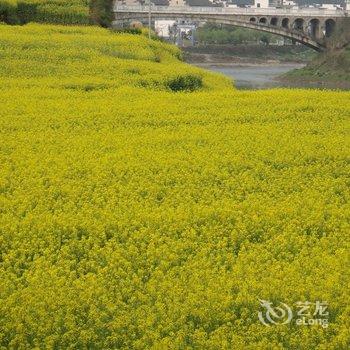 松坪沟怡和羌家酒店提供图片