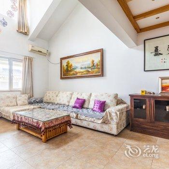 西安阁楼上的月光公寓(雁引路分店)酒店提供图片