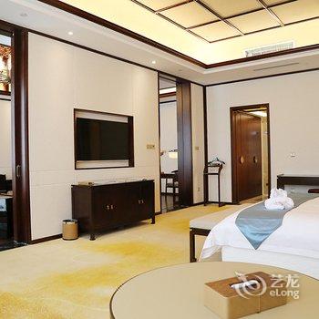 涞源华中假日温泉酒店酒店提供图片