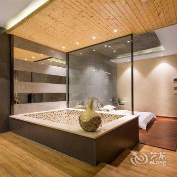 广州CD创意公寓(天河客运站店)酒店提供图片