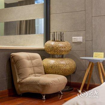 广州CD创意公寓(天河客运站店)酒店提供图片