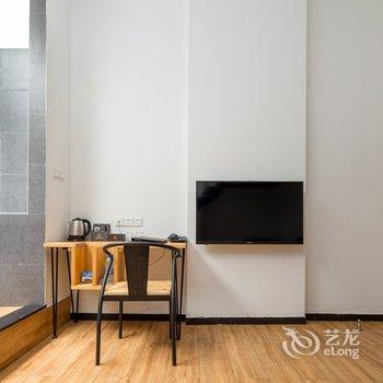 广州CD创意公寓(天河客运站店)酒店提供图片