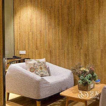 广州CD创意公寓(天河客运站店)酒店提供图片