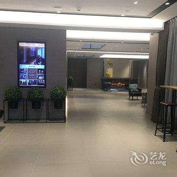 上海如家快捷酒店安远路店酒店提供图片