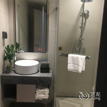 上海如家快捷酒店安远路店酒店提供图片