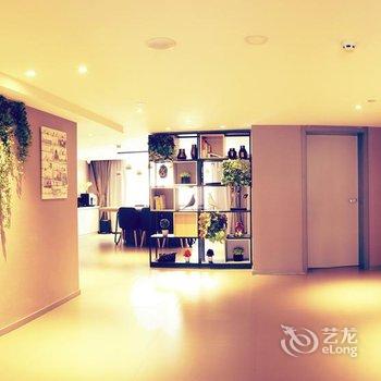 如家驿居酒店(哈尔滨群力新区王府井商贸城店)酒店提供图片