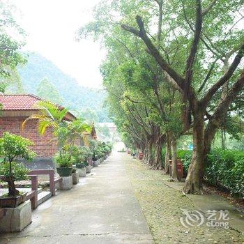 肇庆四会山湖温泉水上乐园生态旅游度假村